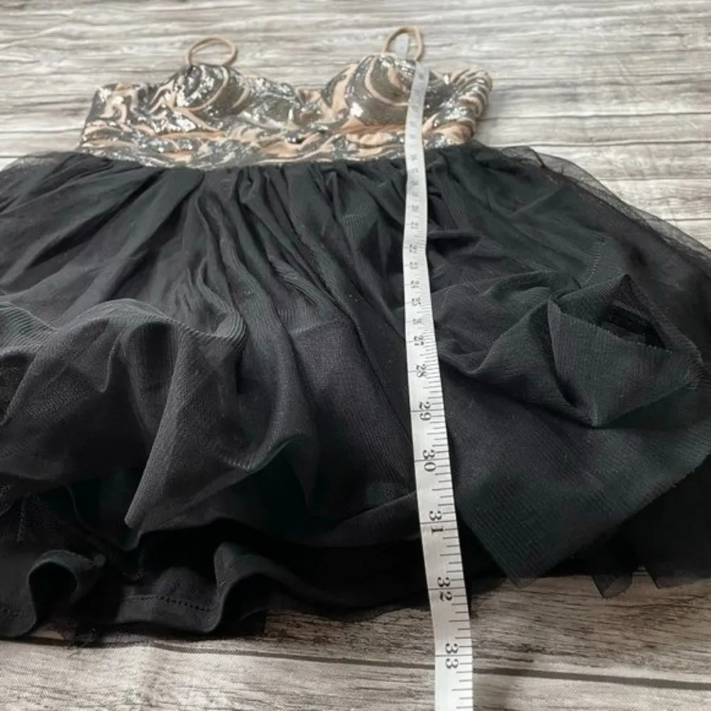 Blondie Nites by Stacy Sklar Formal Mini Dress 9 Black Nude Silver Sheer Sequins - Image 12