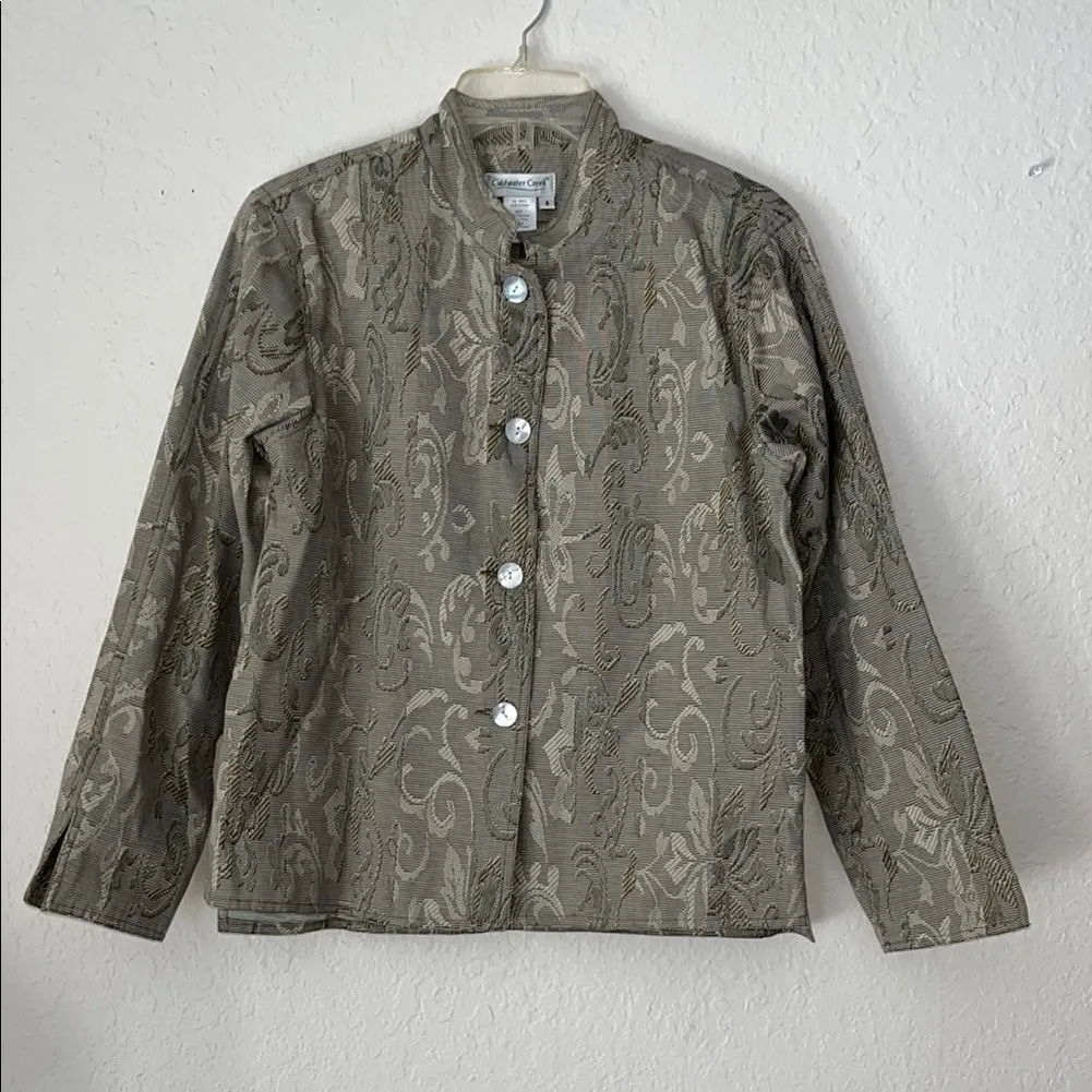 Vintage Elegant Patterned Tapestry Jacket mother of pearl buttons Size 8 - Image 2