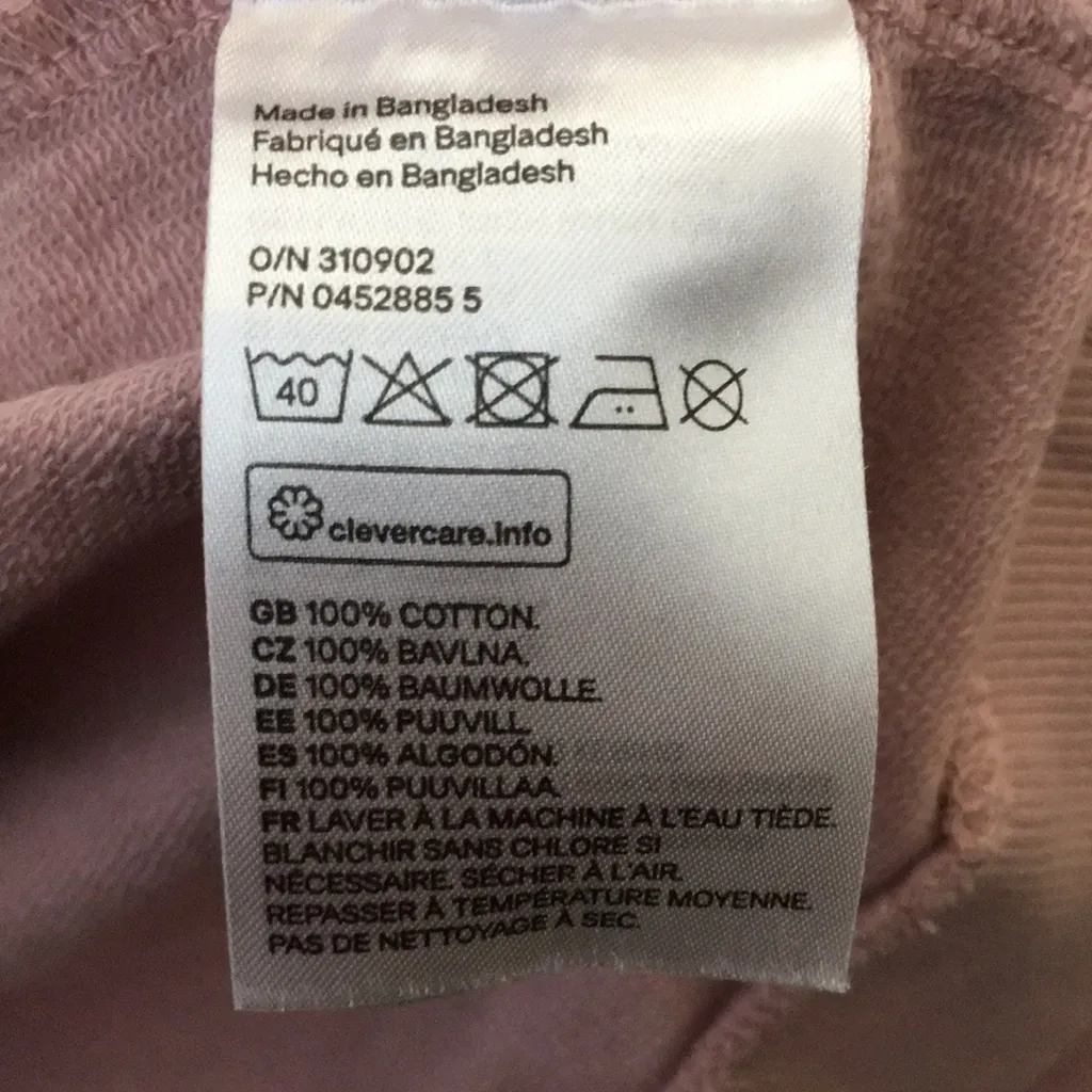 FINAL MARKDOWN Divided Long-sleeved Tee (M) - Image 6