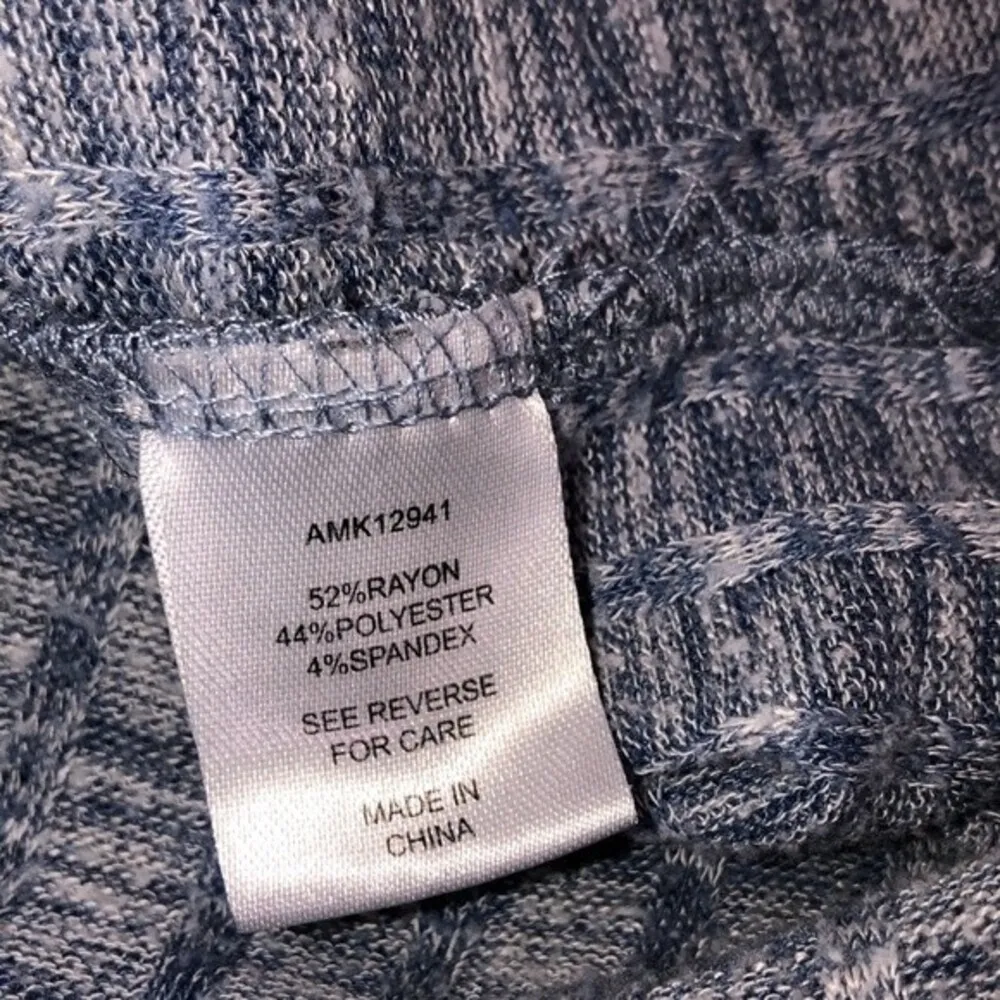 Alison Andrews small blue thermal long sleeve top - Image 5