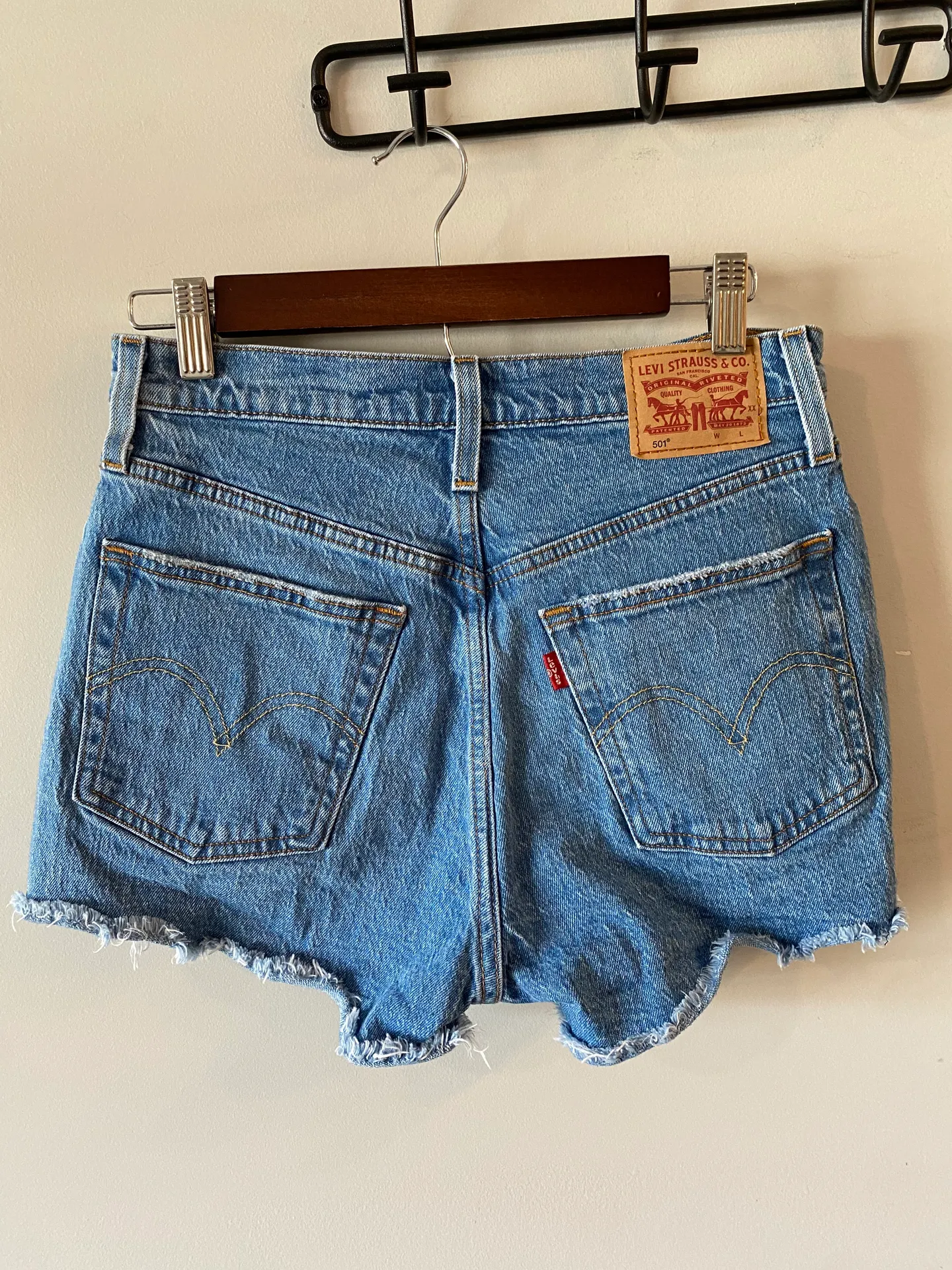 Levi’s 501 Denim Shorts - Image 6