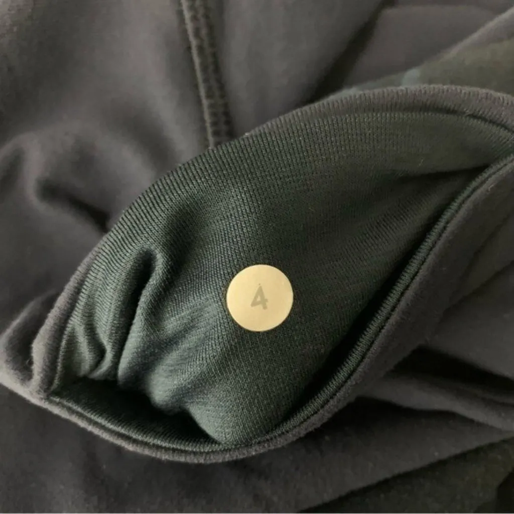 Lululemon Capri Leggings 4 Blue Cropped Athleisure Yoga Running Gym - Image 6