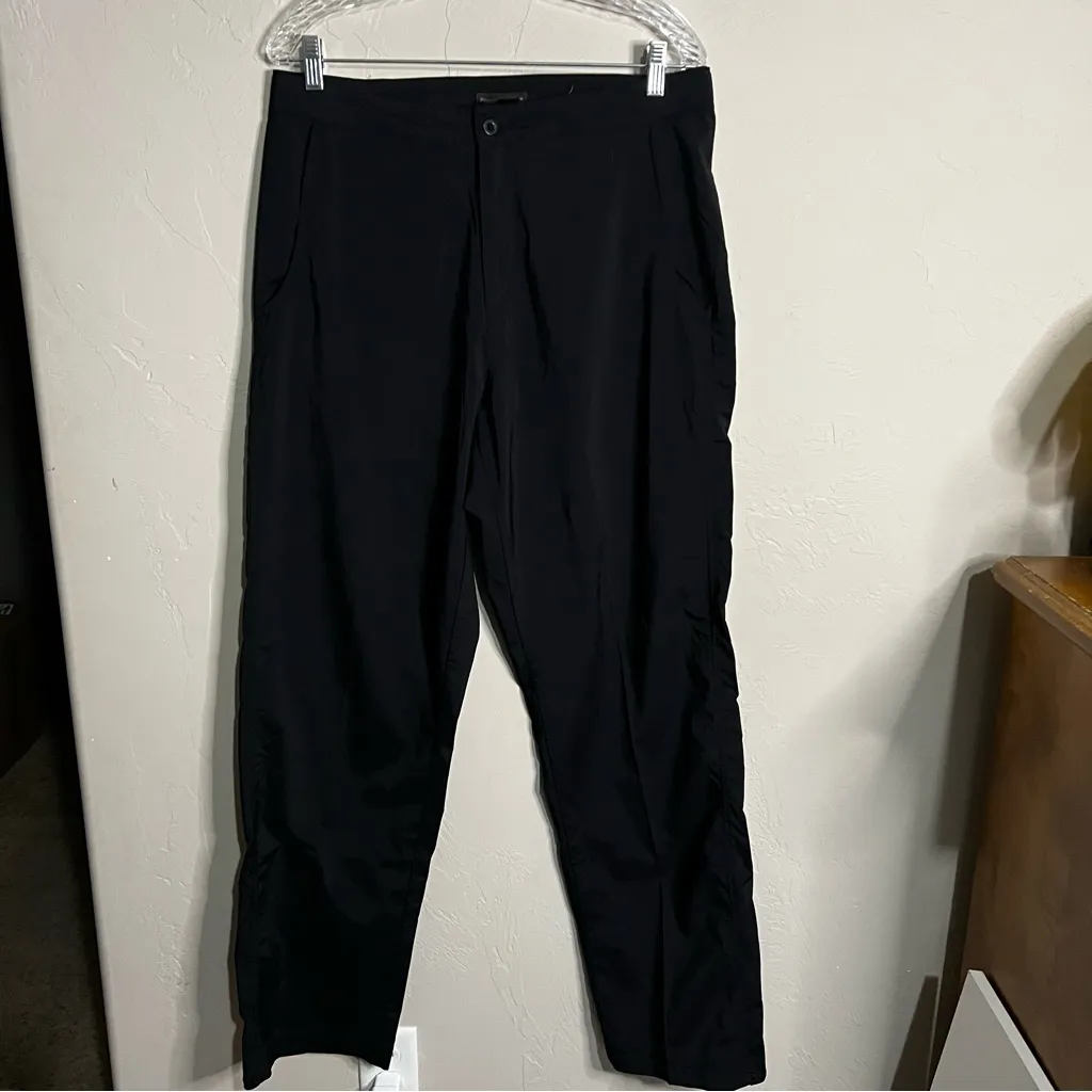 Royal Robbins Paseo II Traveler Black Nylon Outdoor Long Tall Pants - Image 2