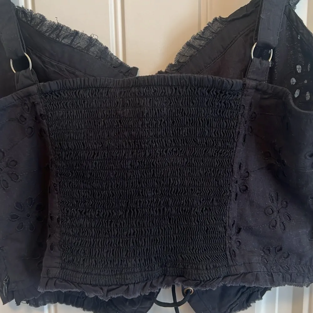 Urban Outfitters Layla Lace Up Broderie Top - NWT - Image 5