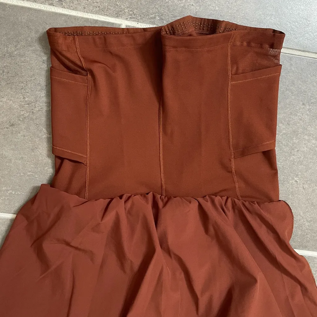 CALIA Pleated Mesh Skort size Medium Red - Image 5