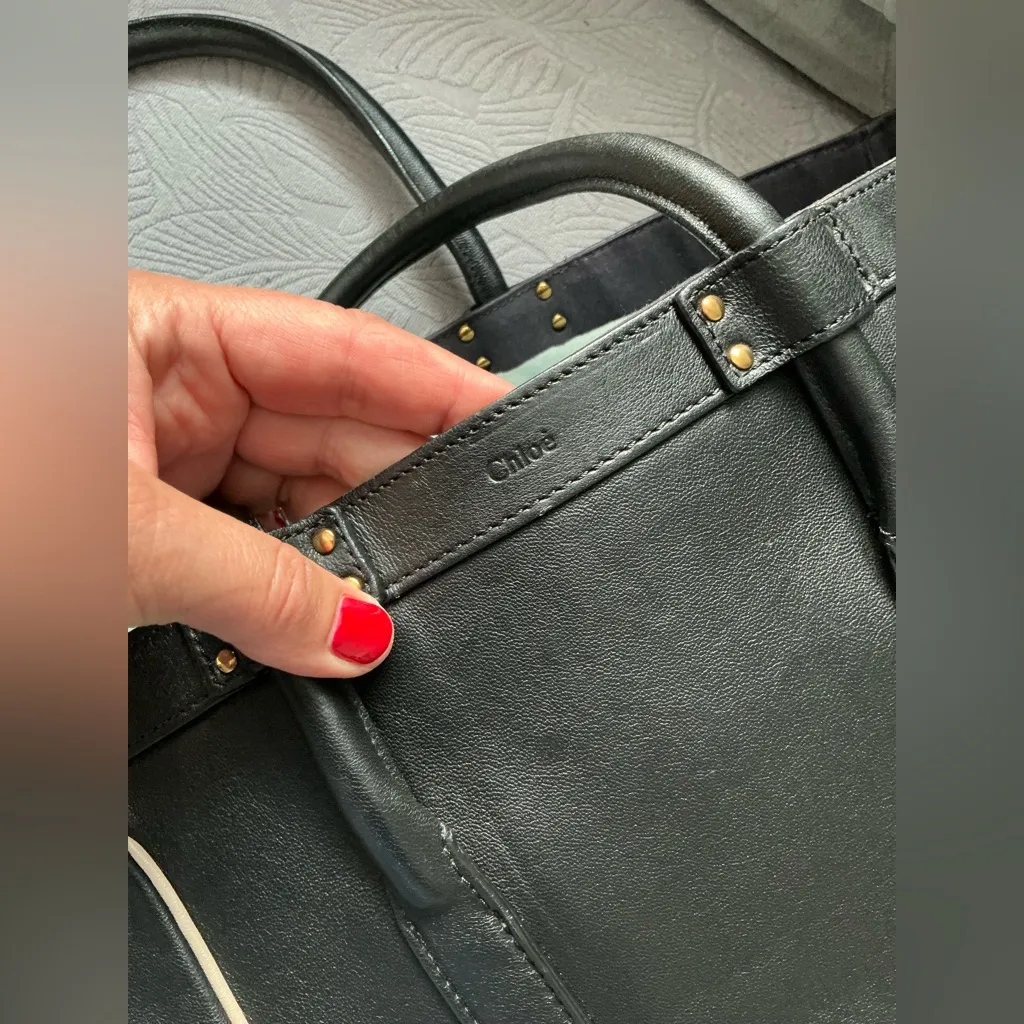 Authentic CHLOE spacious tote bag 🖤🤍🖤🤍 - Image 9