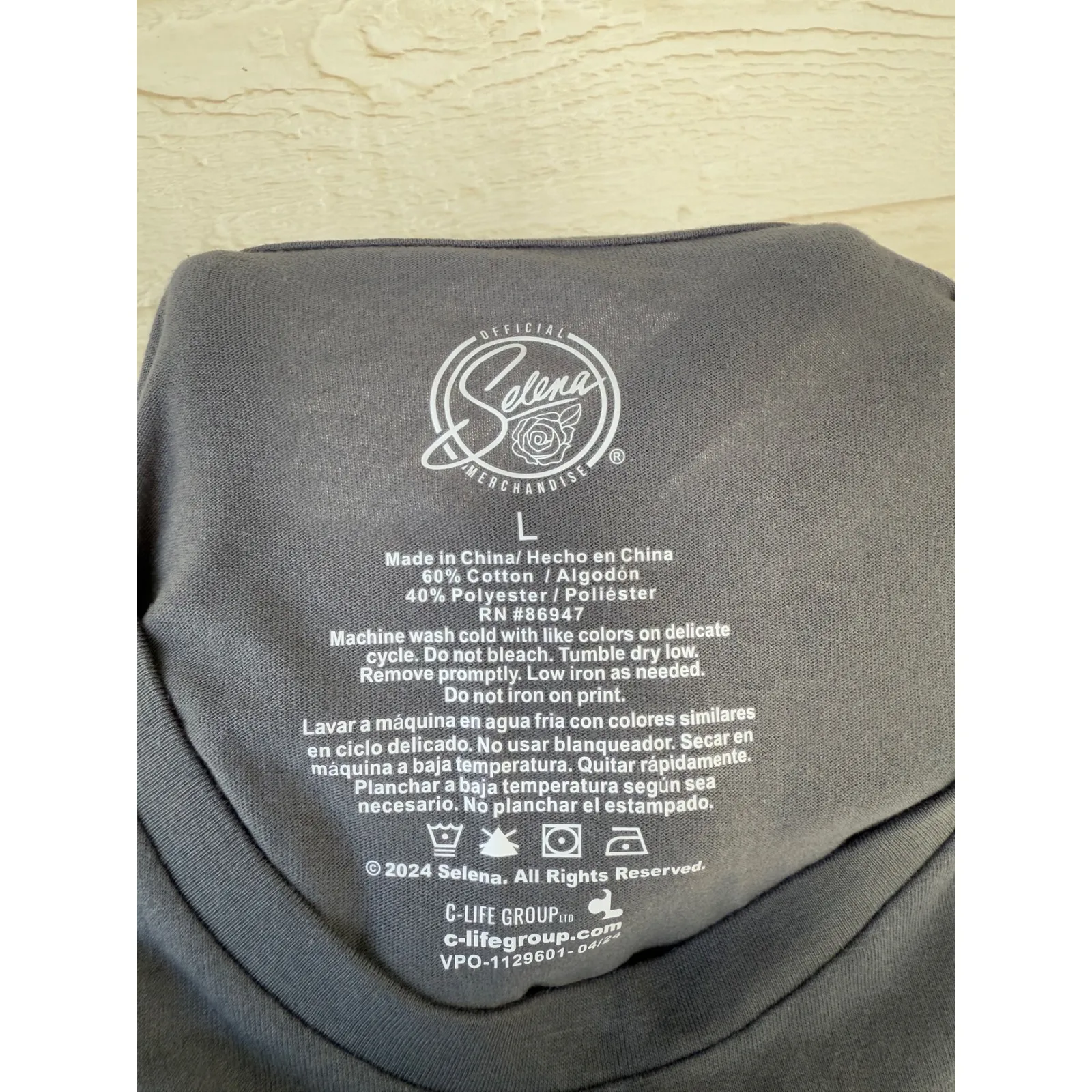 Selena Queen of Cumbia Graphic Tee Y2K Style Short Sleeve T - Image 5