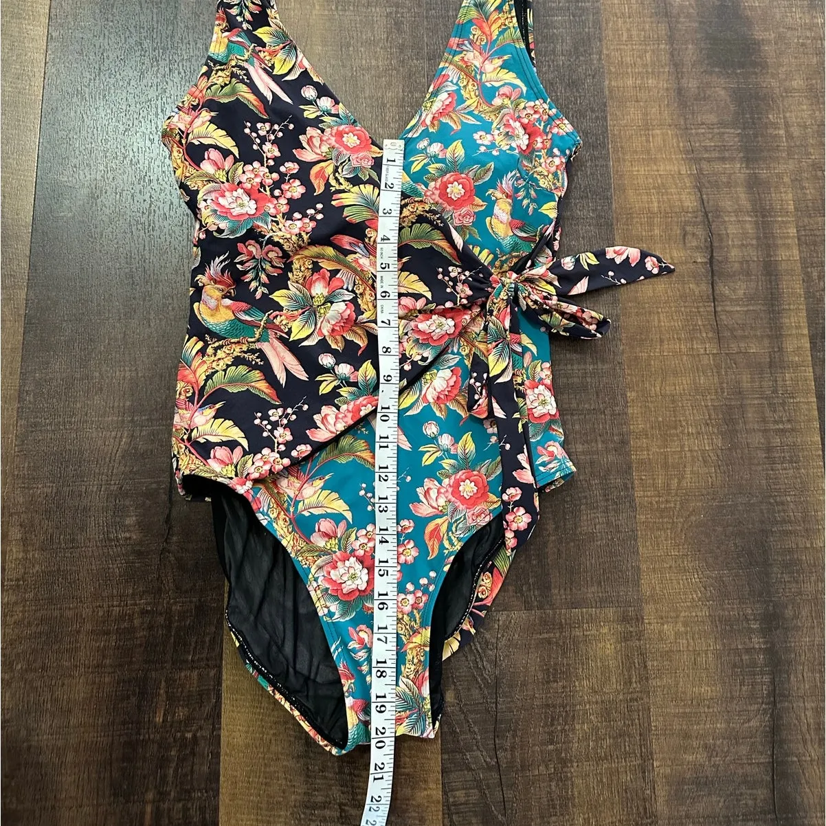 Sundance One Piece Sarong Wrap Floral Tropical One Piece Swimsuit Size Medium - Image 4