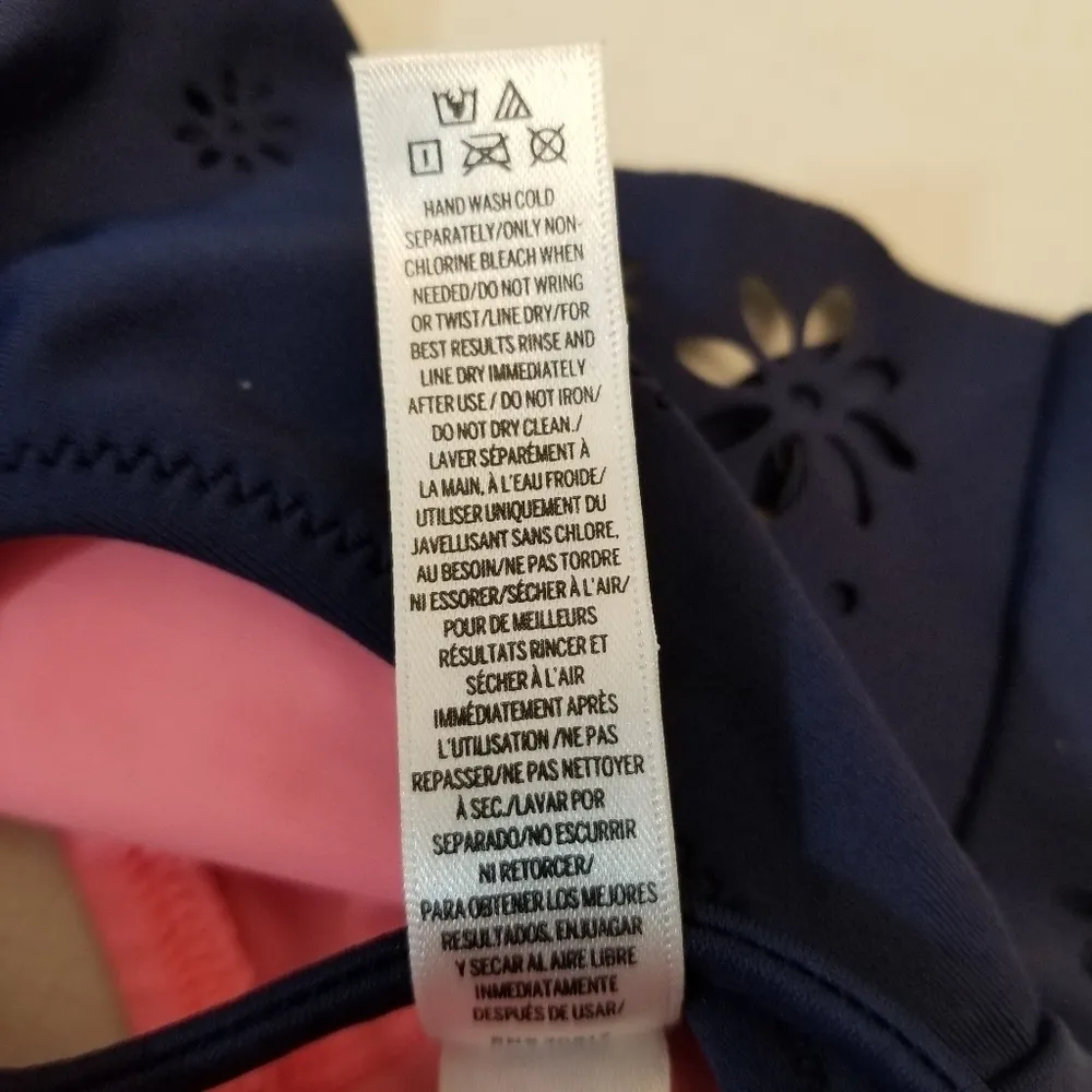 {M} PINK Victoria's Secret Bandeau Flounce String Bikini TOP ONLY - Image 8