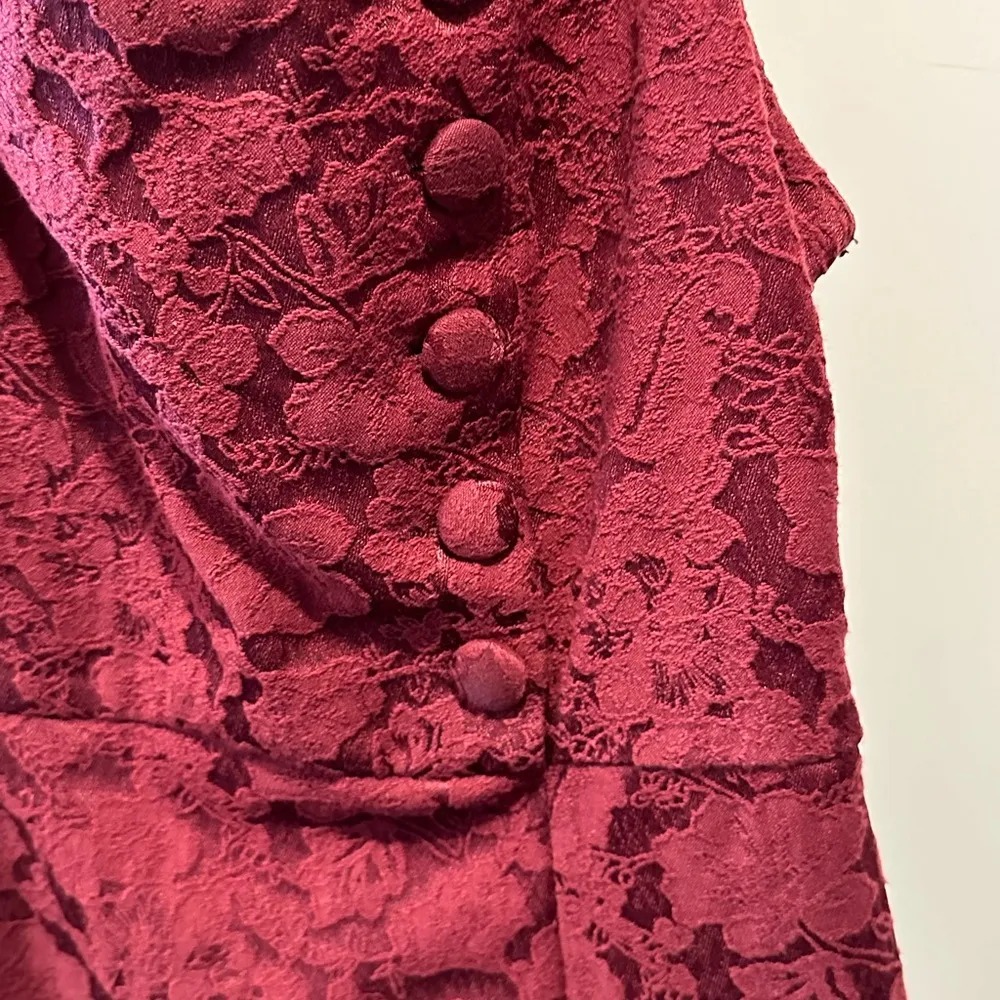 Urban Outfitters Hallie‎ Embroidered Floral Square Neck Button Mini Dress Size 8 - Image 3