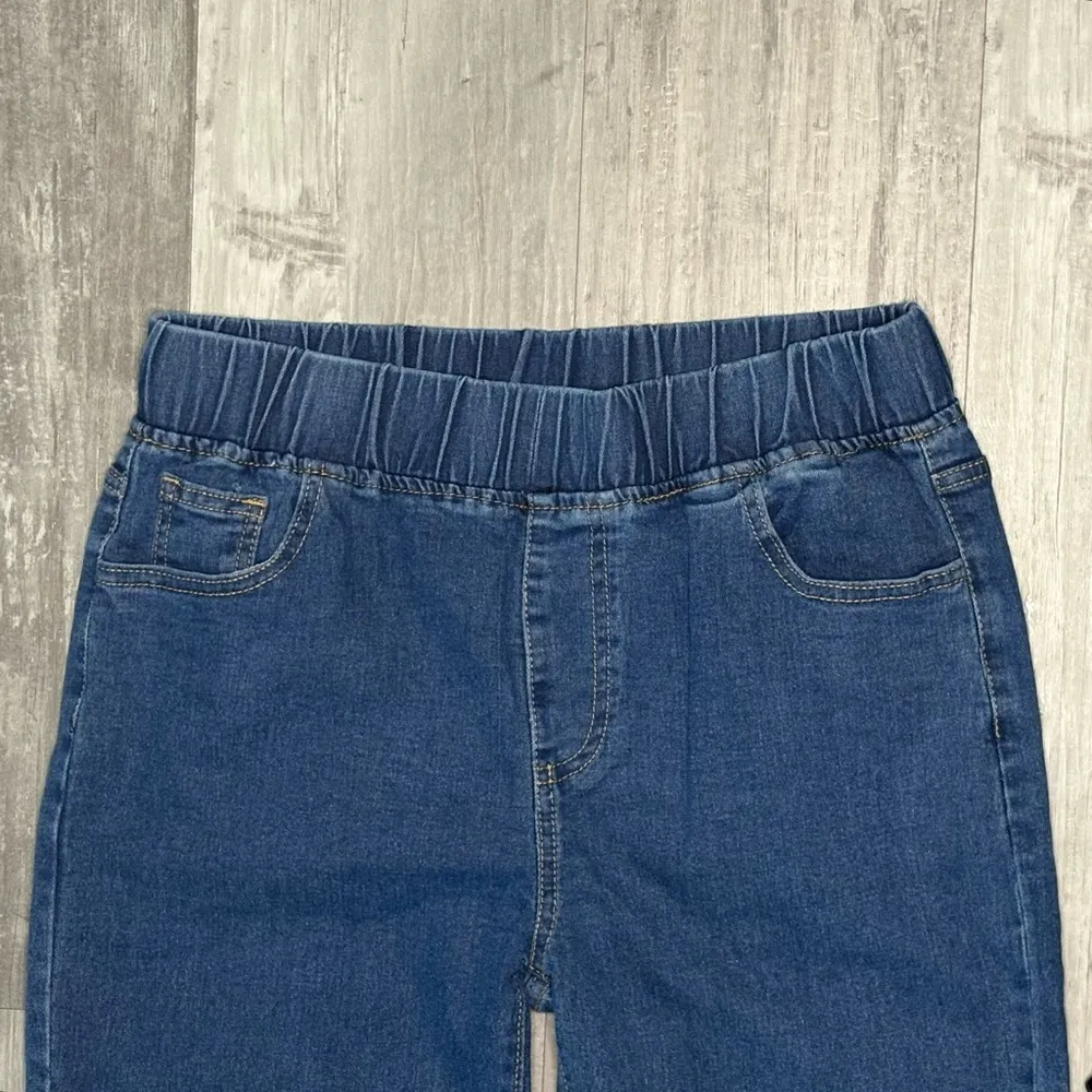 Pull On Cuffed Jeans Size L - Image 5