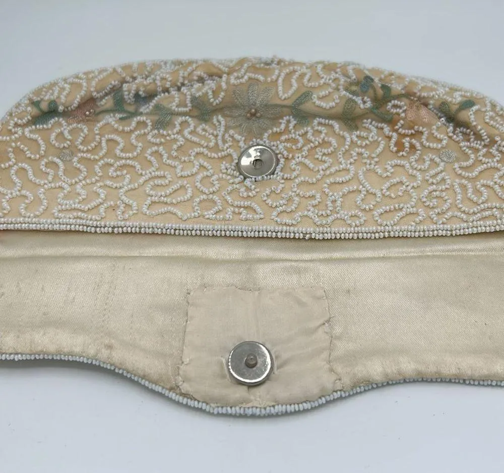 Vintage Walborg beaded clutch purse - Image 7