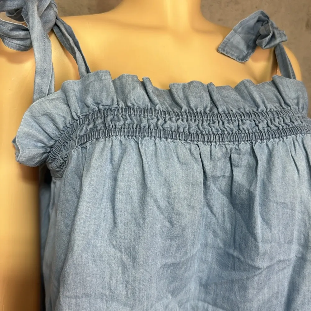 Express chambray Ruffled Smocked Tank Top blouse Xl - Image 5