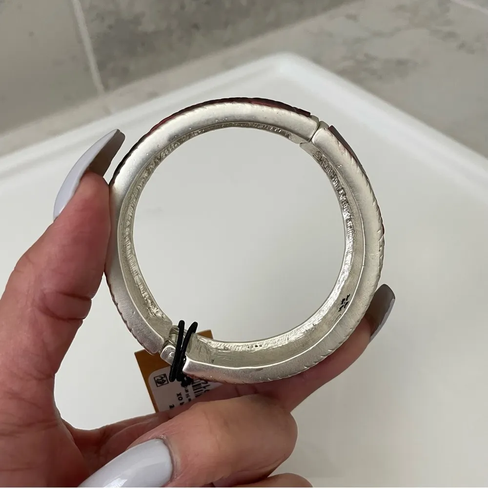 Patricia Nash Sabine Hinged Bracelet Size M/L - Image 7