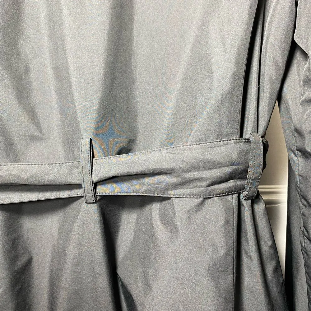 Pendleton | Lightweight Belted Puffer Jacket with Fox Fur Trim - Image 12