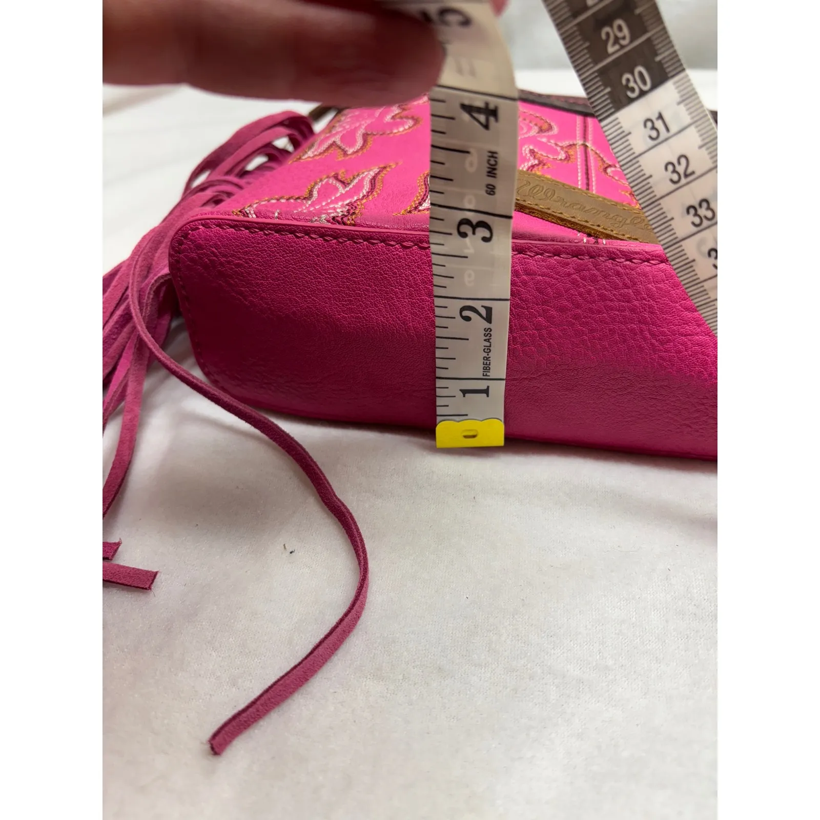 Wrangler Western Hot Pink‎ Fringe Embossed Clutch Handbag Purse With Strap NWT - Image 12
