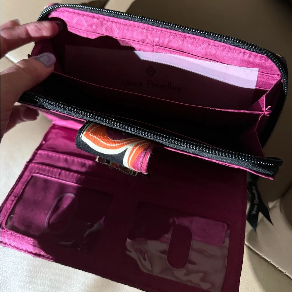 Vera Bradley wallet - Image 2