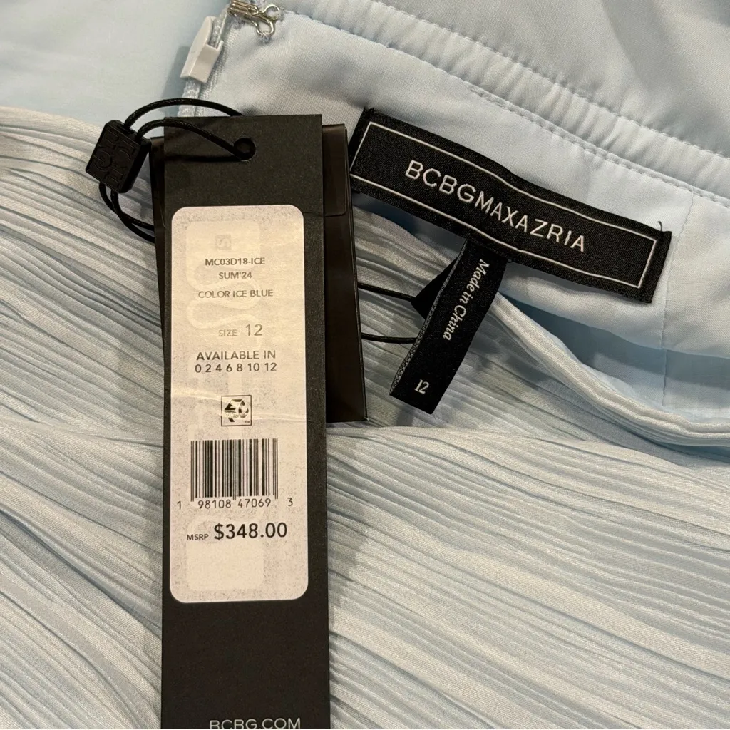 BCBG Maxazria NWT Size 12 Ice Blue Sleeveless Halter Pleated Maxi Dress Evening - Image 4