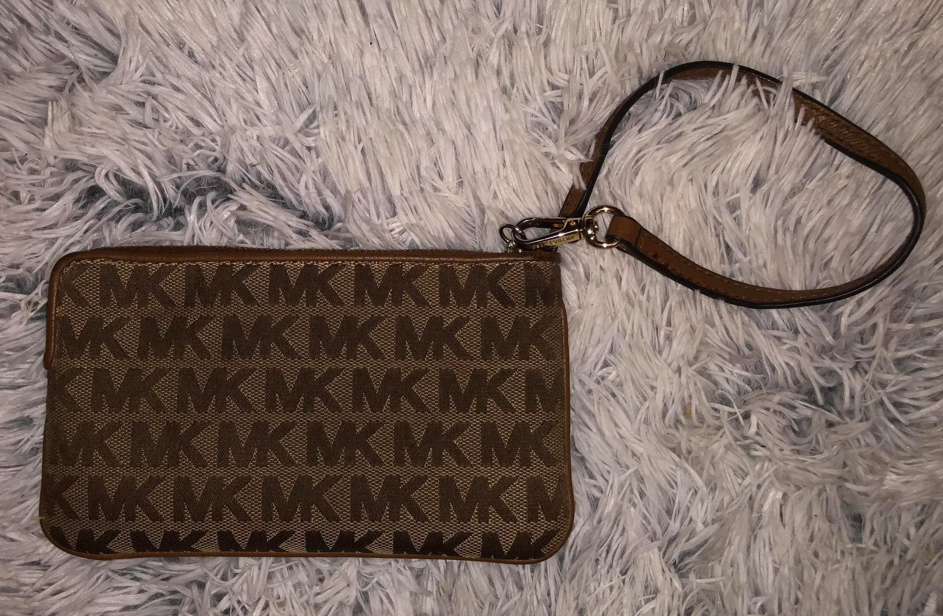 Michael Kors Wrislet - Image 3