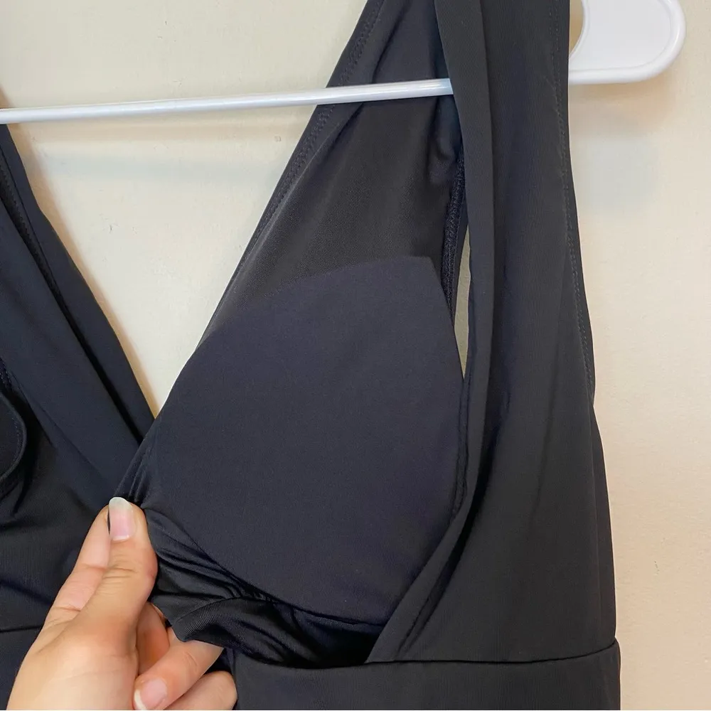 ANDIE Swim Mykonos V-Neck One Piece Swimsuit in Black Sz Large - Image 10