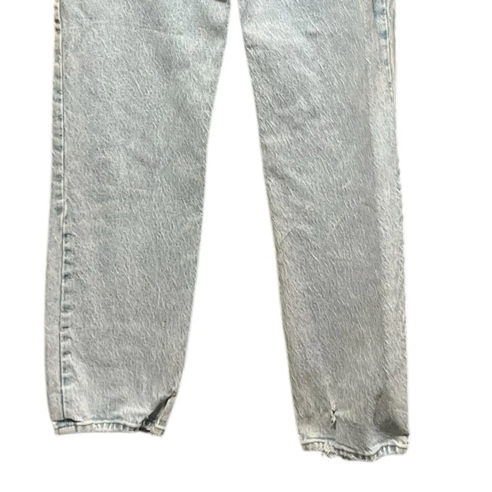Abercrombie Curve Love 90s Straight Ultra High
Rise Jeans size 25/2 - Image 12