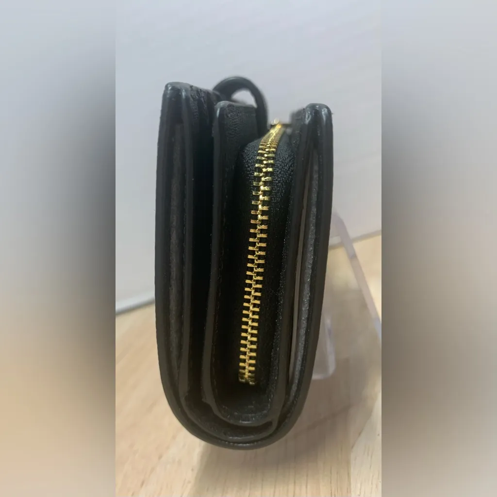 Michael Kors Wallet Jet Set Travel Black/Gold Bi-fold Snap - Image 5