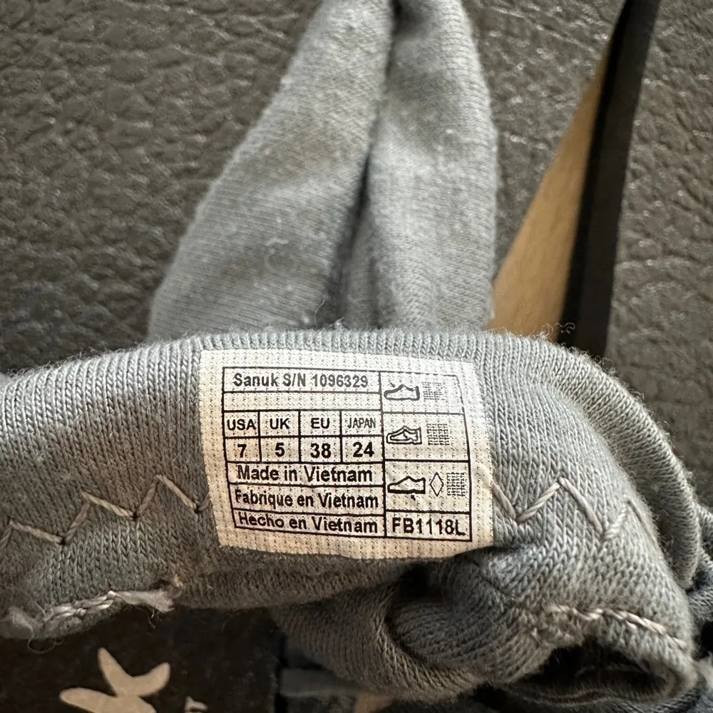 Sanuk yoga mat sling sandals gray size 7 - Image 5