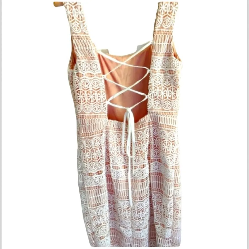 ✨ Thriving Force White and Nude Lace-Up Dress✨ - Image 6