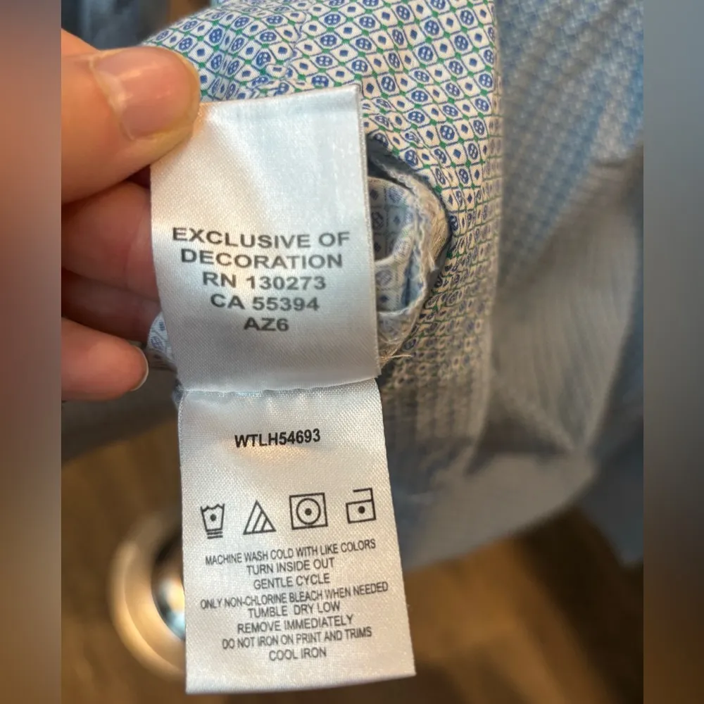 George Strait for Her by Wrangler Western Shirt – Women’s Small – Blue Geometric - Image 6