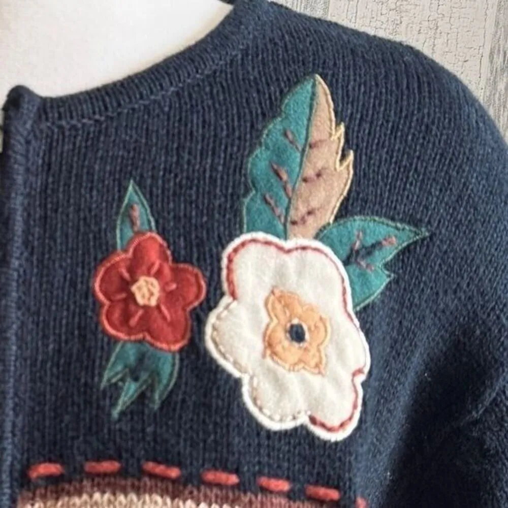 Vintage Fall‎ Sweater leaves berries whimsical large grandma core patchwork Black - Image 6