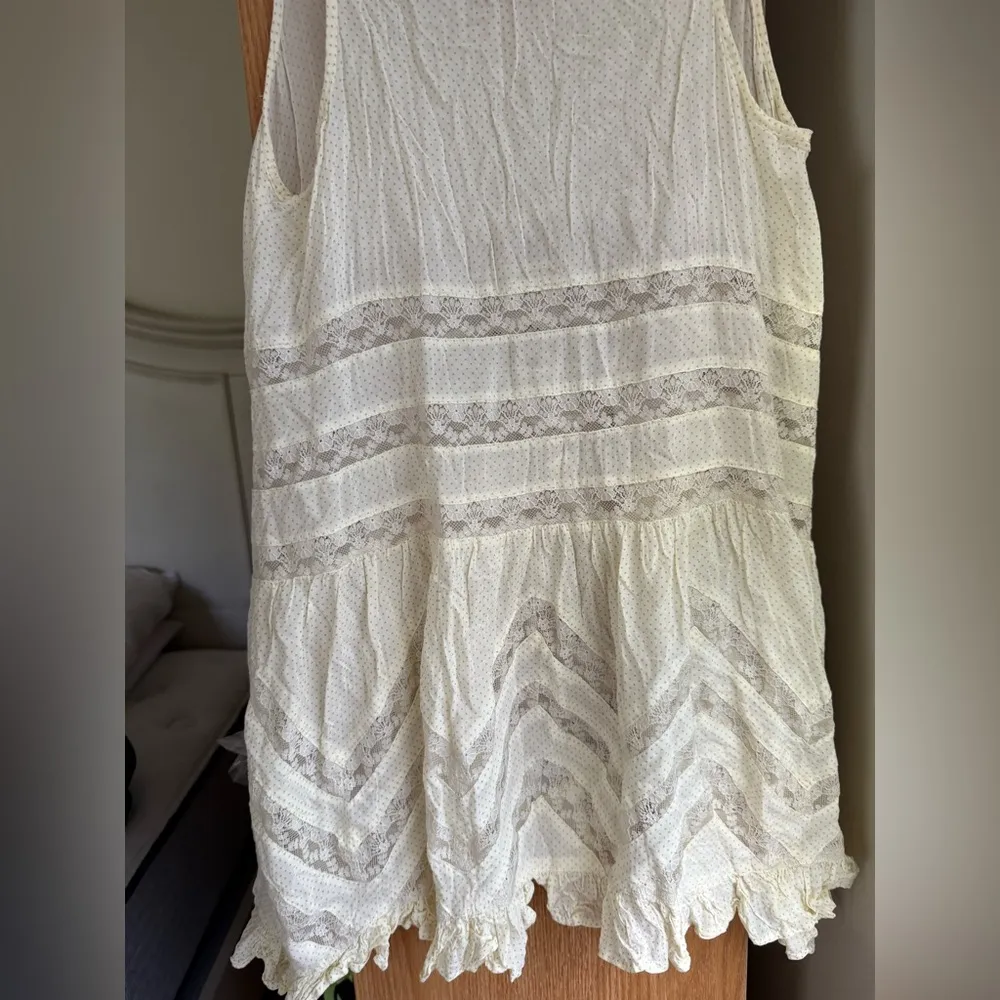 Voile and Lace Trapeze Slip - Image 4