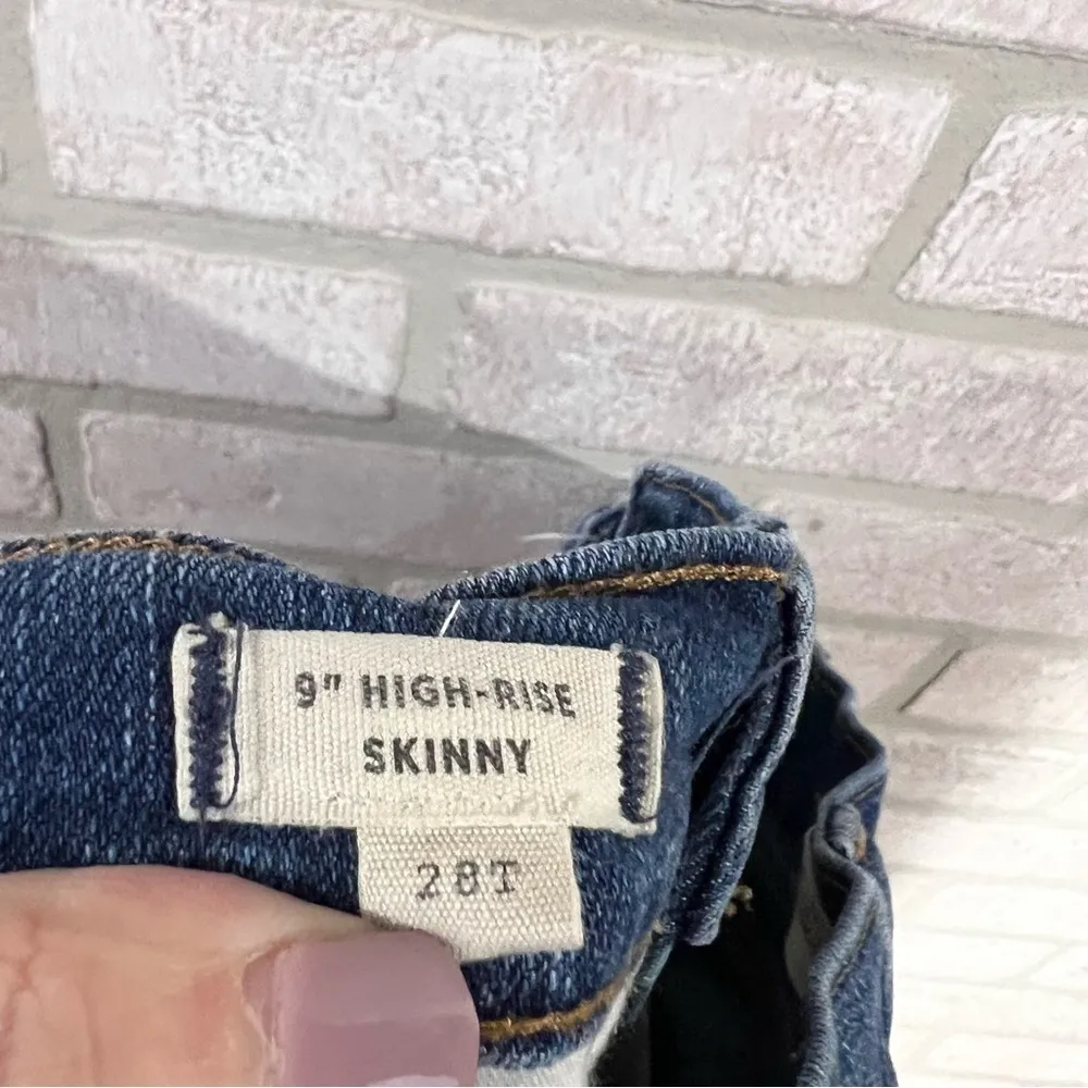 Madewell TALL 9” Midrise Skinny York Wash Rip and Repair Edition Jeans Size 28T - Image 11