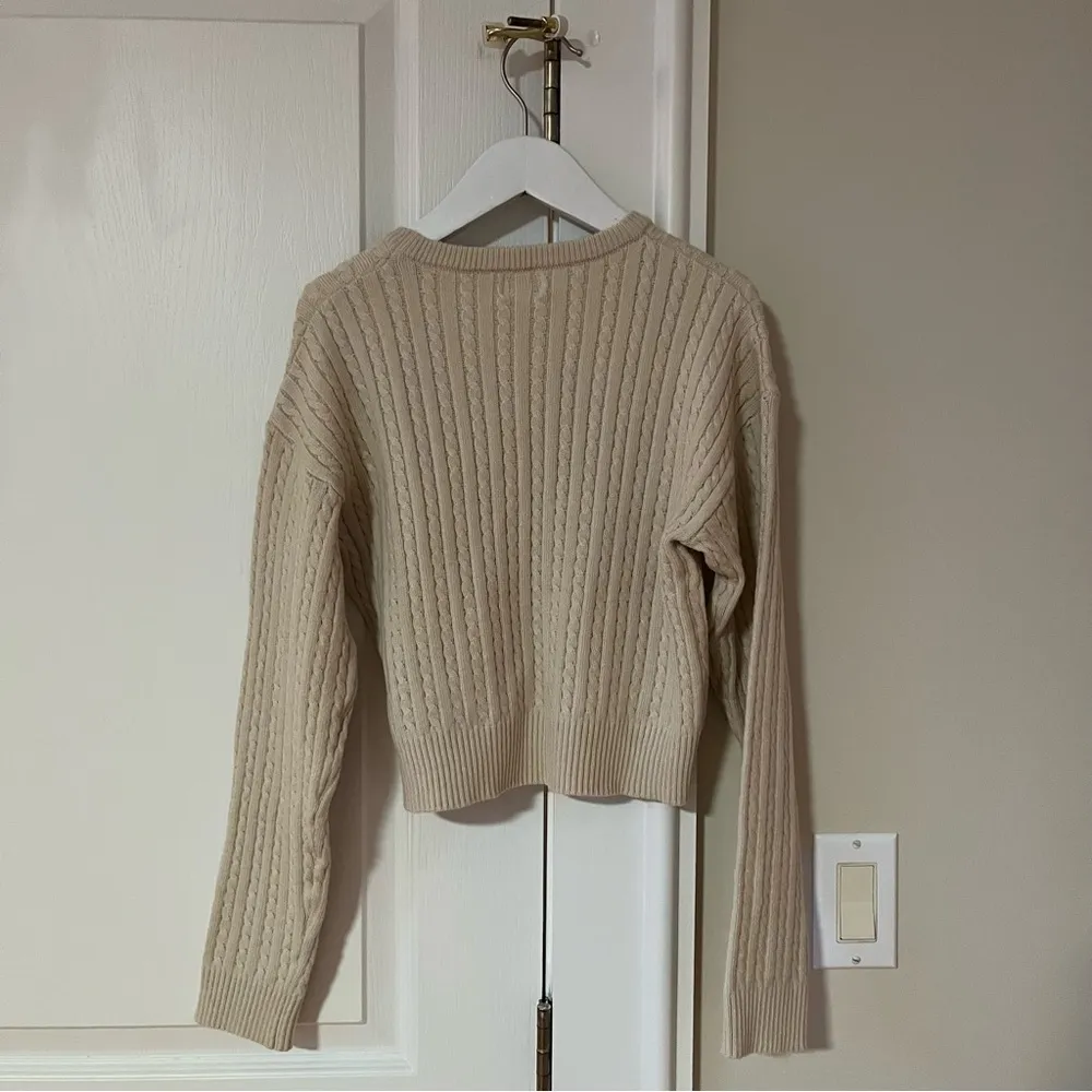 cropped cable knit sweater - Image 4