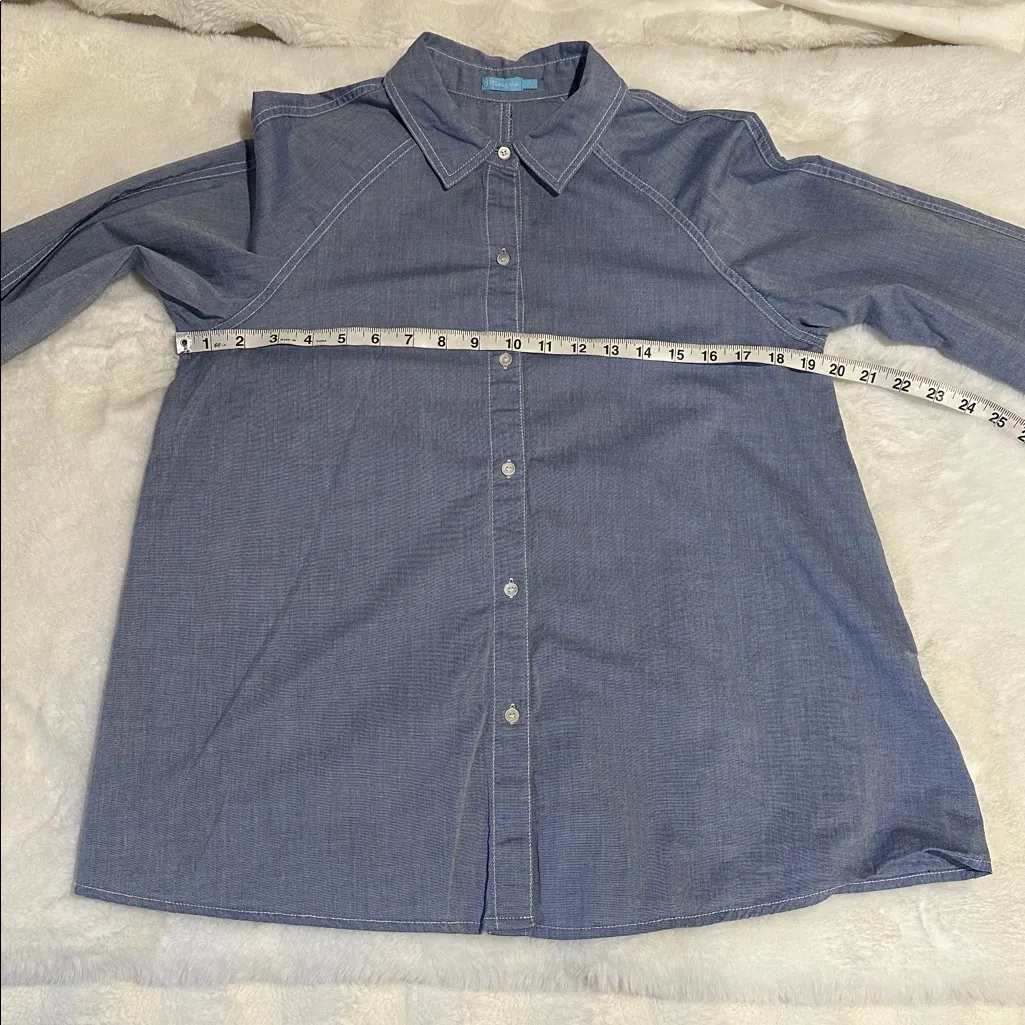 J. McLaughlin Small Blue Chambray Shirt - Image 6