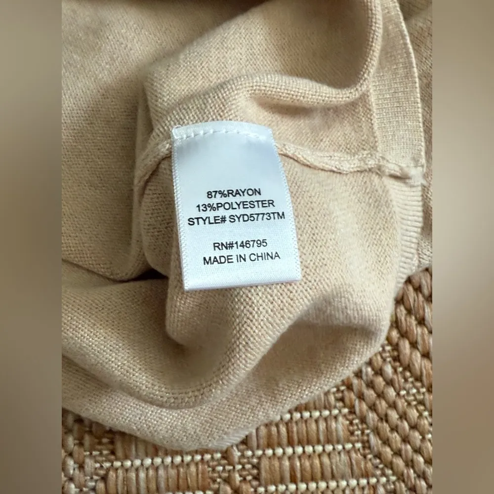 Dee Elly Women's Crop Beige Sweater Bell Sleeves,White Scallop Trim,Size XL,NWT - Image 9