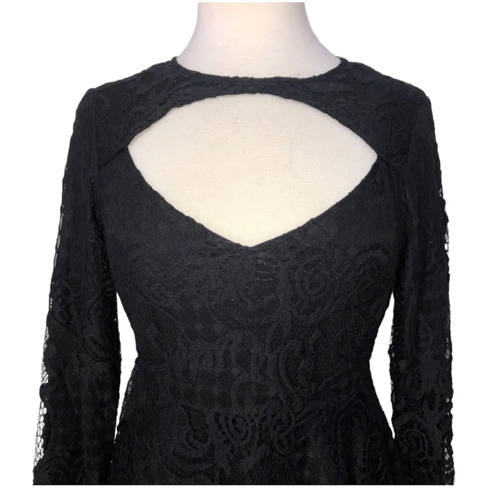 MINKPINK Heart of Glass Lace Cutout A-Line Mini Dress Medium NWT - Image 2