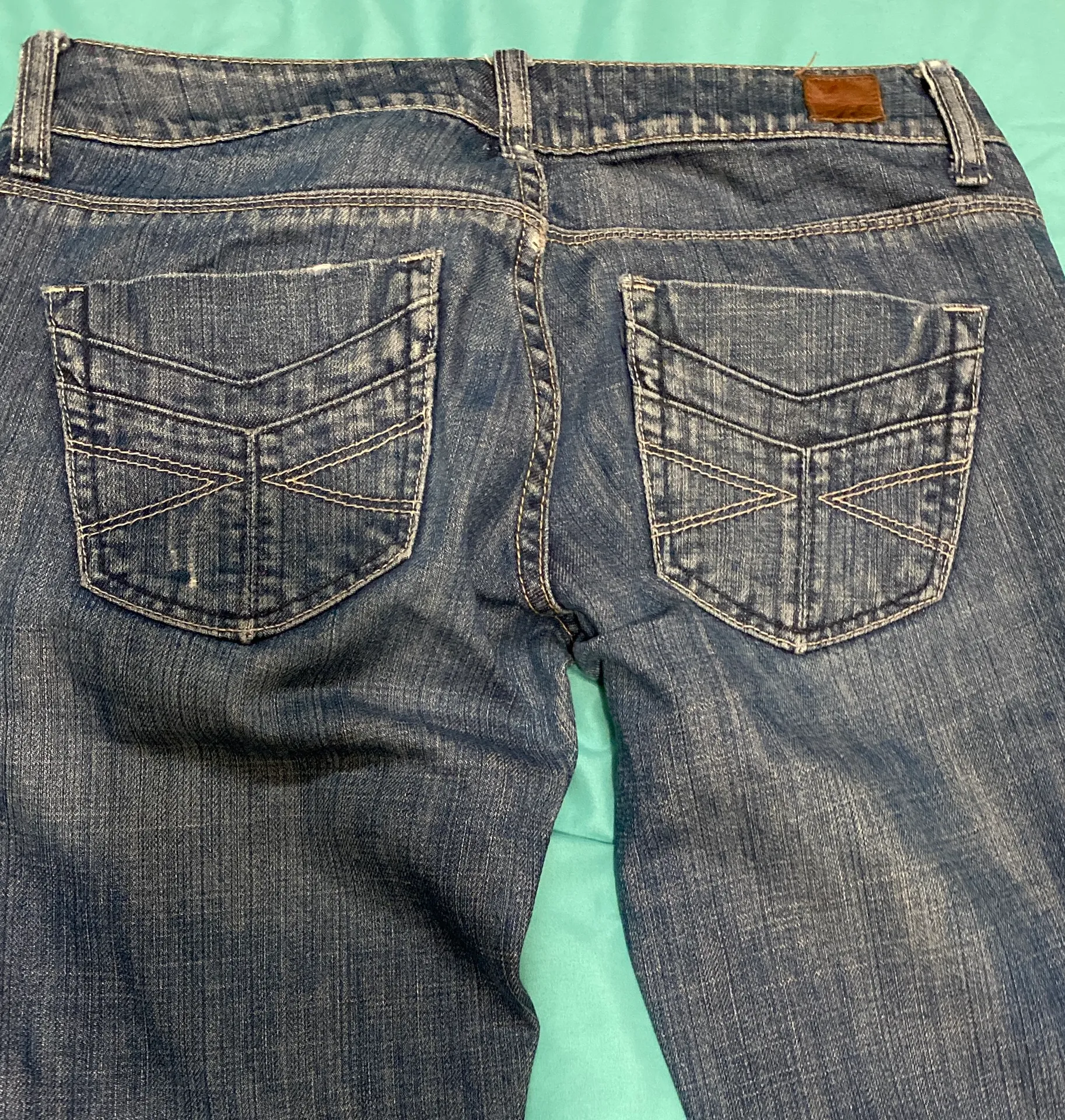 American Eagle Straight Leg Jeans - Image 4