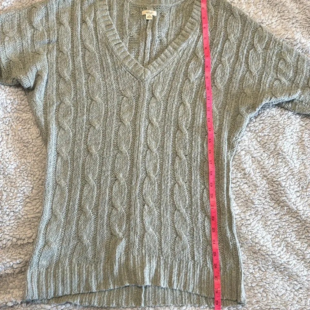 Light gray large aerie sweater - Image 4