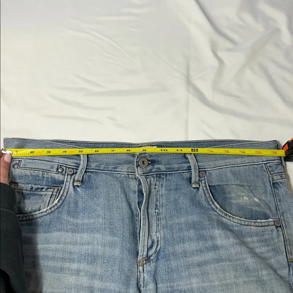 CITIZENS OF HUMANITY Emerson Slim Boyfriend Jeans Light Wash Distressed Size 28 - Image 9