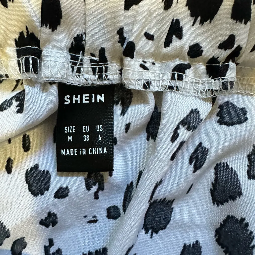 SHEIN Black and White Animal Print Skater Skirt - Image 4