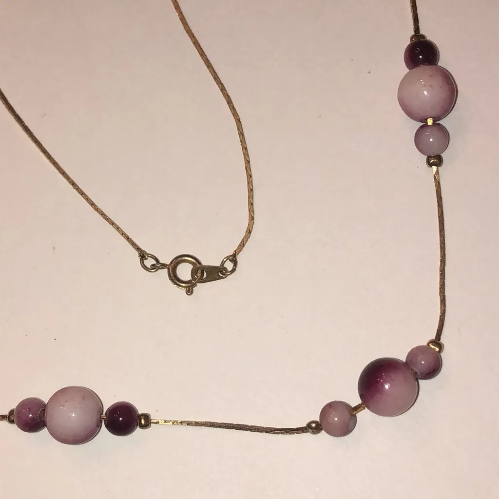 Elegant Vintage Ombré Burgundy Purple Dainty Beaded Boho Necklace - Image 3
