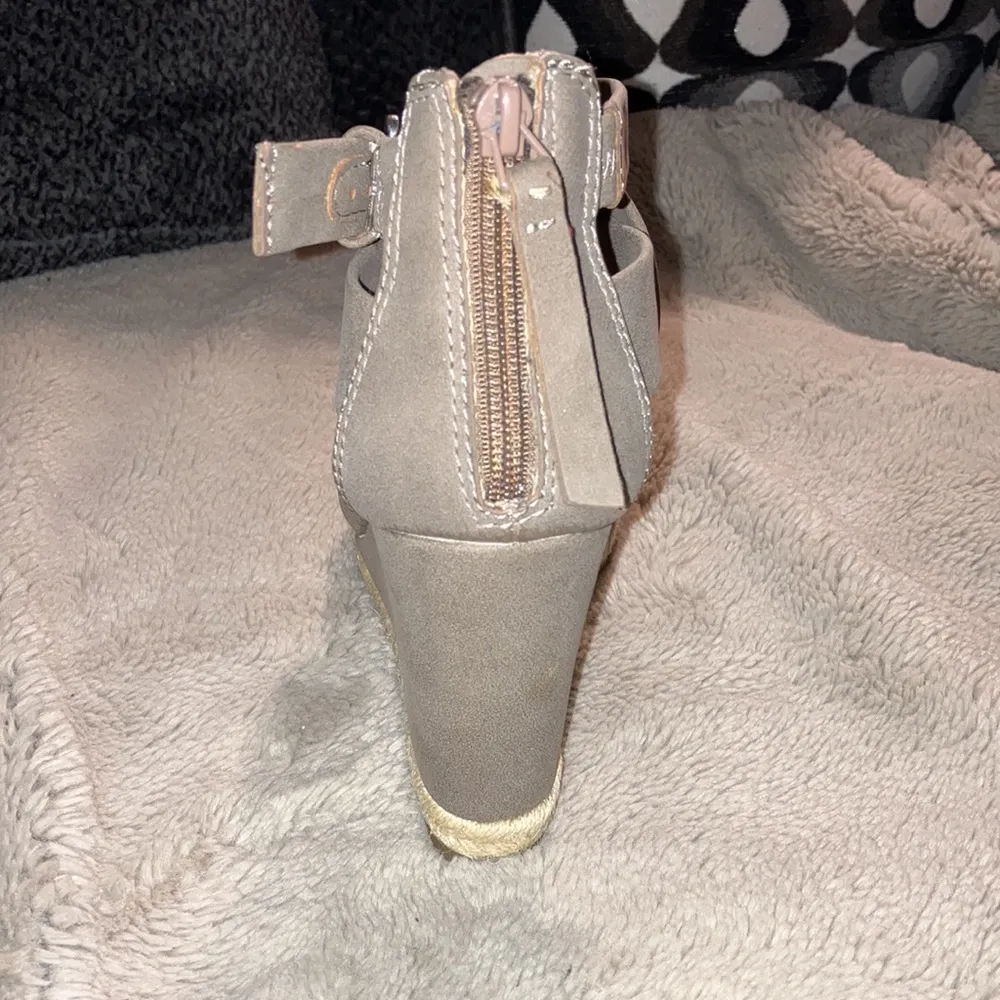 Brash Wedges, Size 7 - Image 4