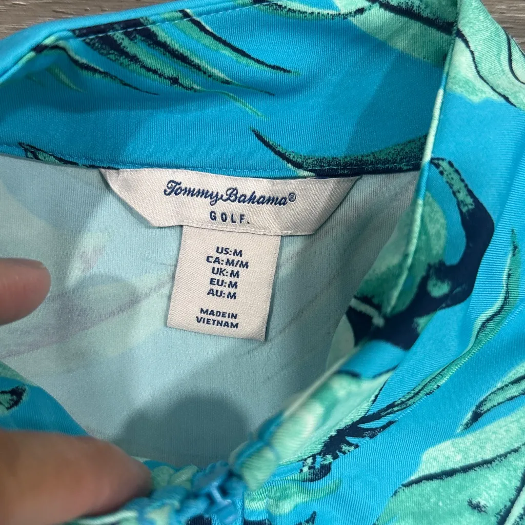 Tommy Bahama Golf Top Aqua Leaf Print 1/4 Zip Athletic Long Sleeve UPF 50 - Image 3