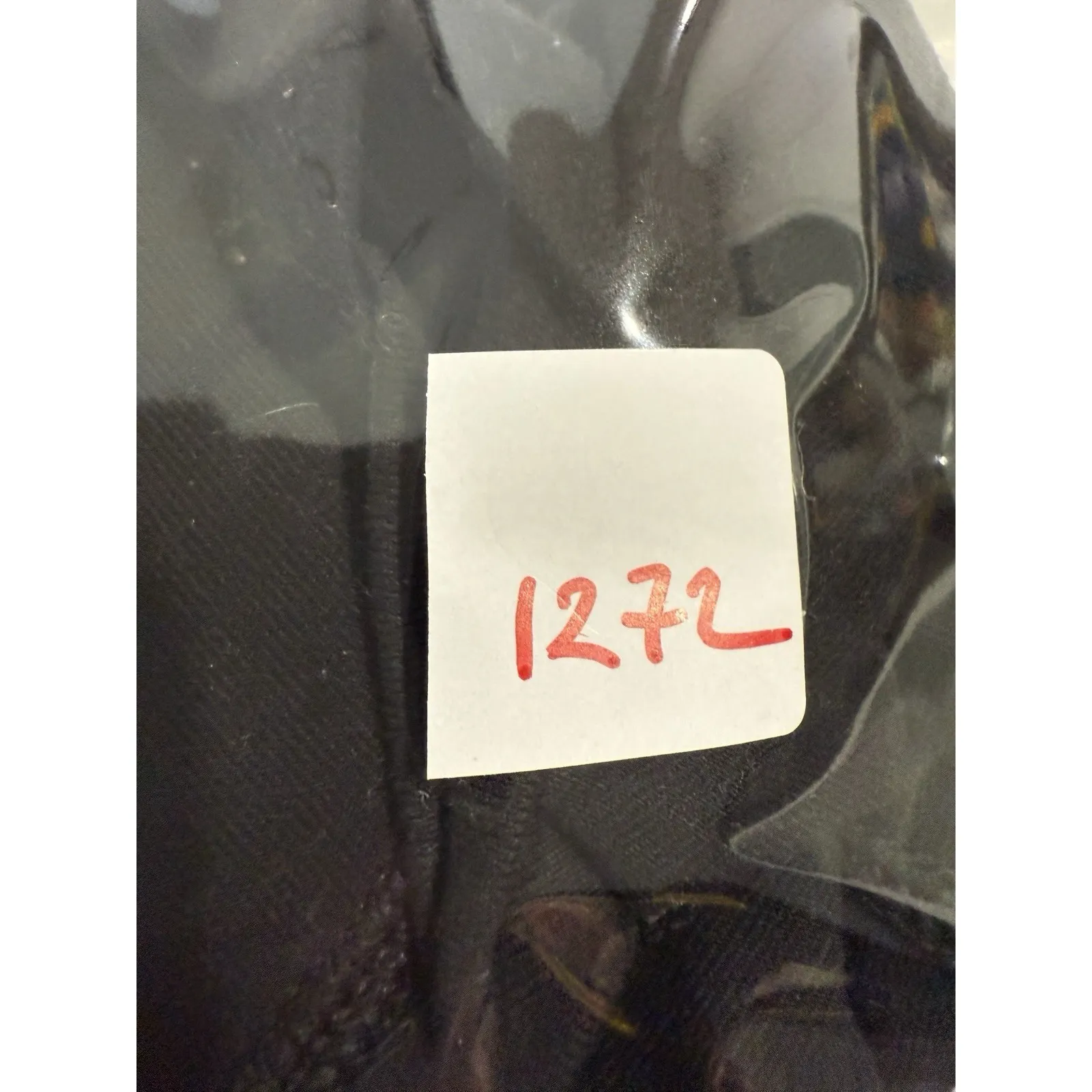 Lululemon Reversible Black Groove Short size 4 5" Inseam - Image 7