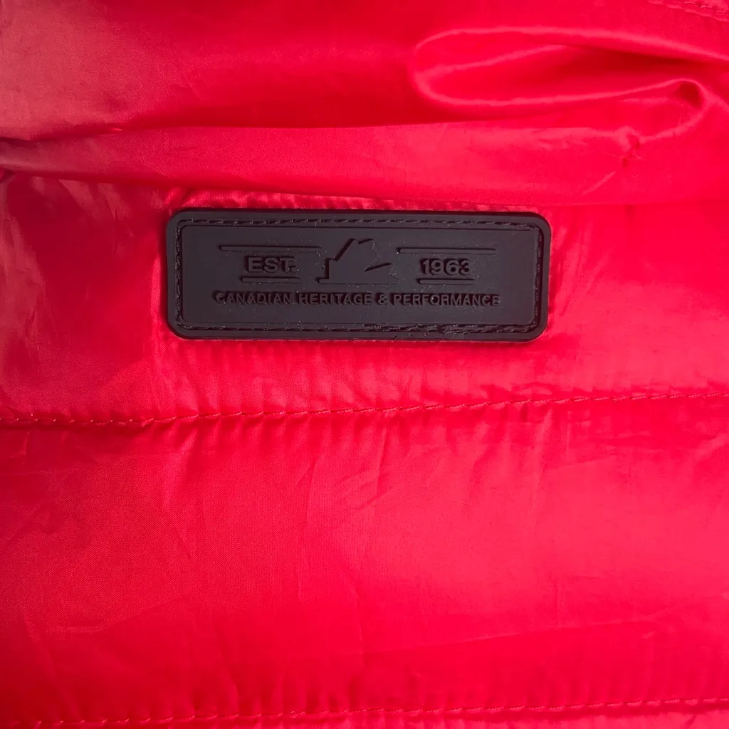 New without tags Women's Pajama Red Puffer Jacket "Aurora" size XS - Image 3