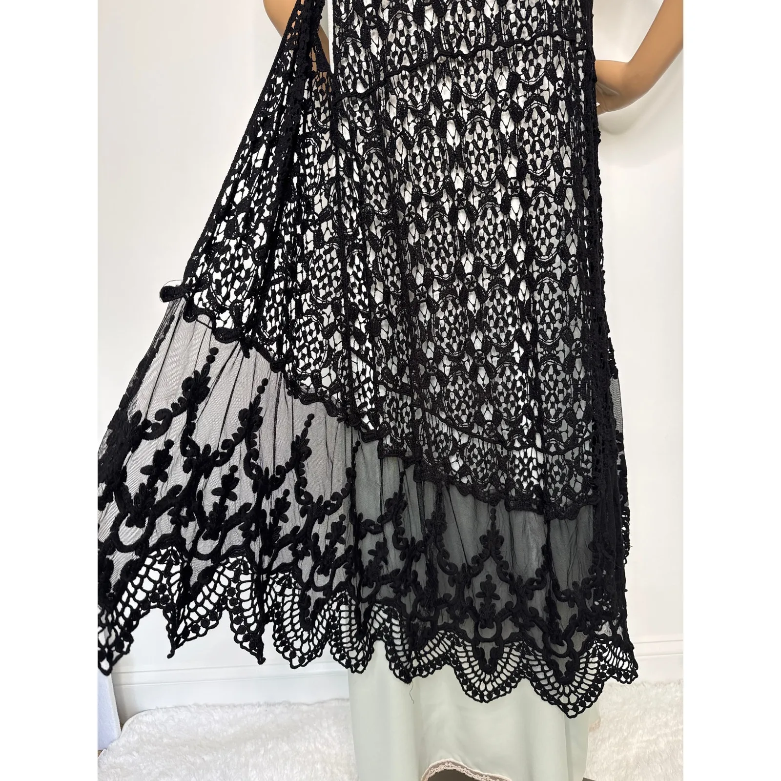Crochet and lace sleeveless duster black origami by Vivien cardigan medium large - Image 13