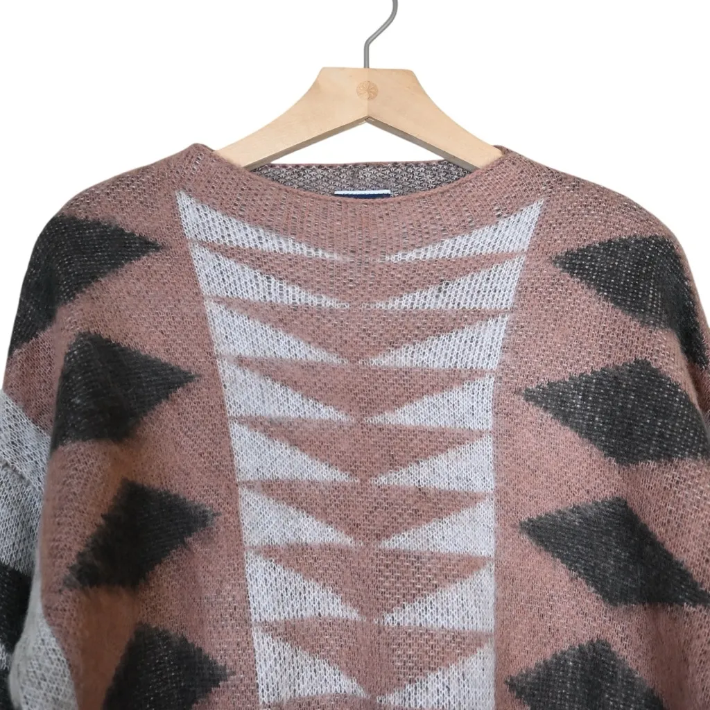 Daytrip Women's S Aztec Print Sweater - Image 3