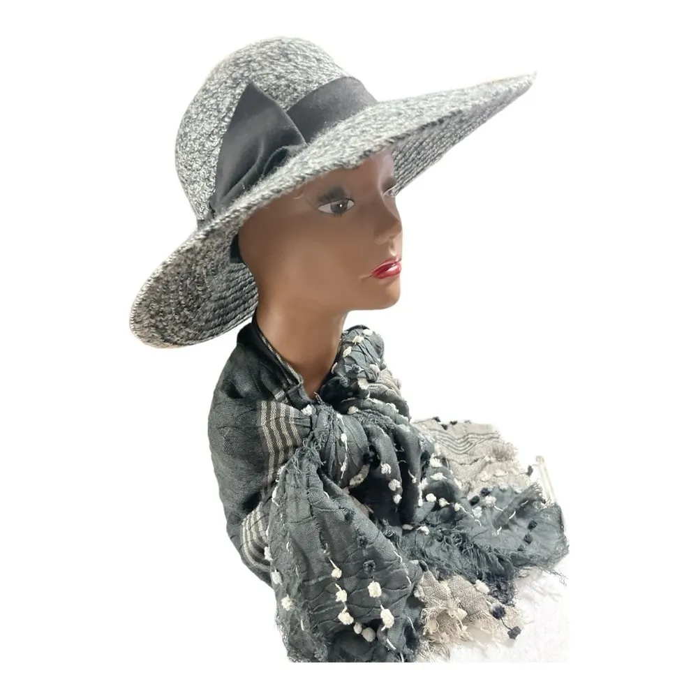 Jessica Simpson  Floppy Fall Winter Hat in Grey with Black Bow accent - Image 2