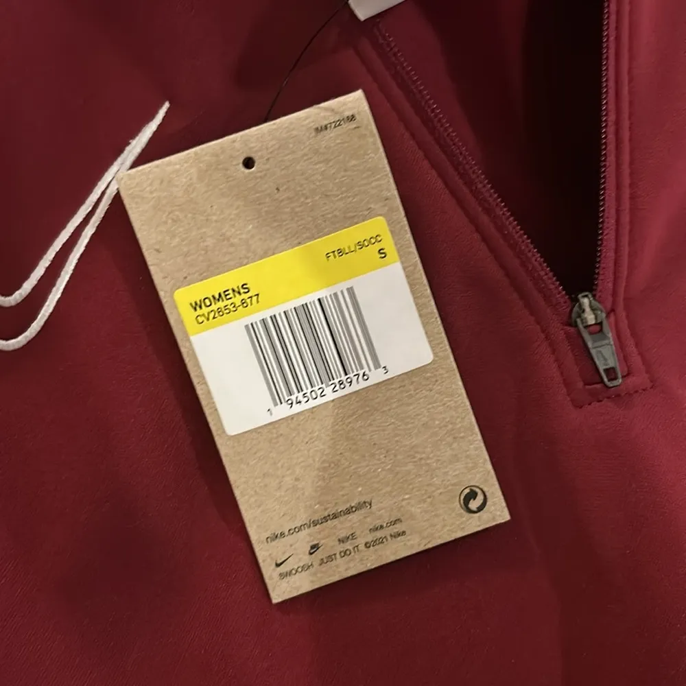 Nike pullover women’s soccer academy NWT SIZE S - Image 4