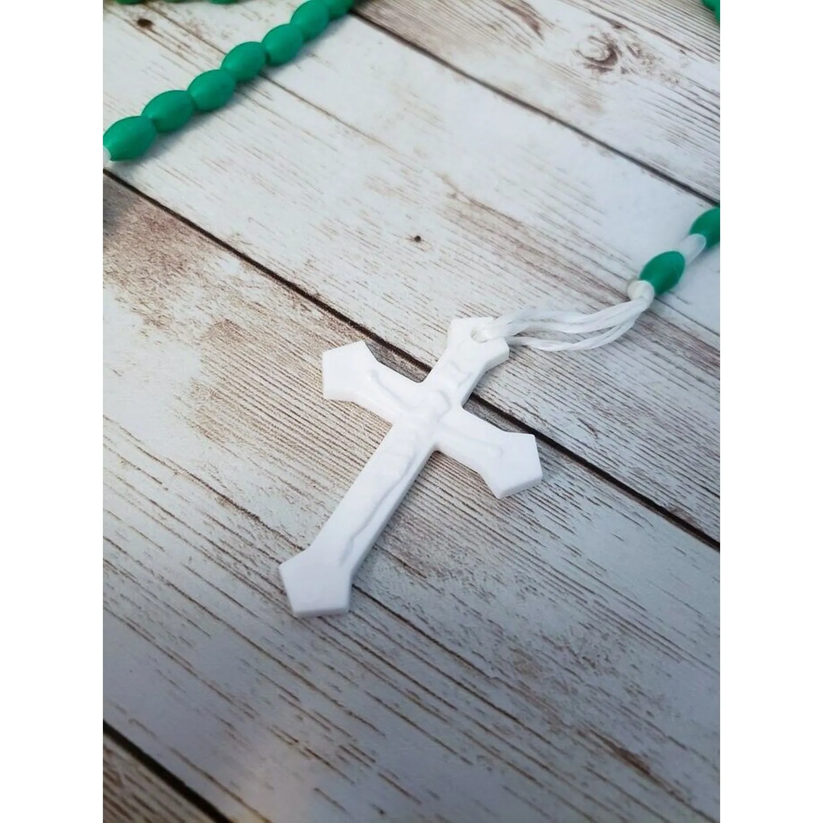 Green and White Rosary - Image 5